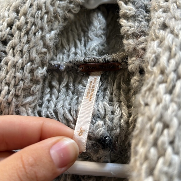 Free People Runaway Love Cardigan, size large - Picture 3 of 5